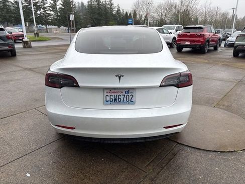 Used 2023 Tesla Model 3 Standard Range image 7