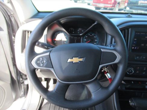 Used 2021 Chevrolet Colorado W/T w/ WT Convenience Package image 17