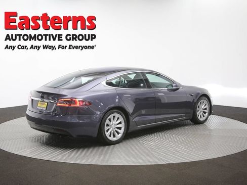 Used 2018 Tesla Model S 75D AWD/4WD image 35