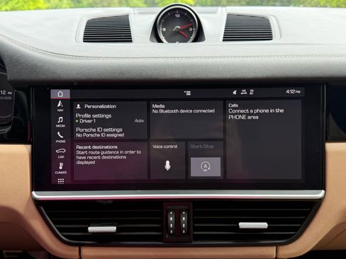 Used 2019 Porsche Cayenne S w/ Premium Package AWD/4WD image 29