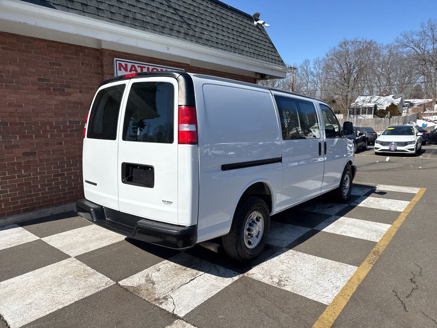 Used 2019 Chevrolet Express 2500 w/ Driver Convenience Package RWD image 3