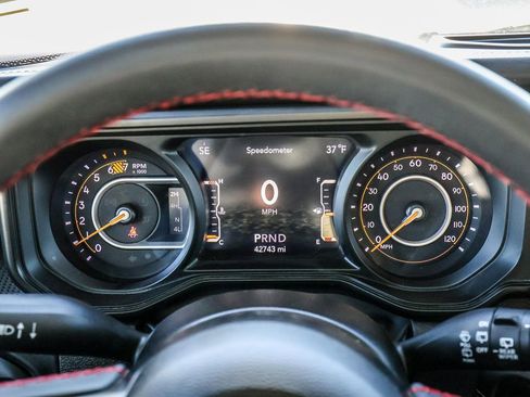 Used 2024 Jeep Wrangler Unlimited Rubicon image 37