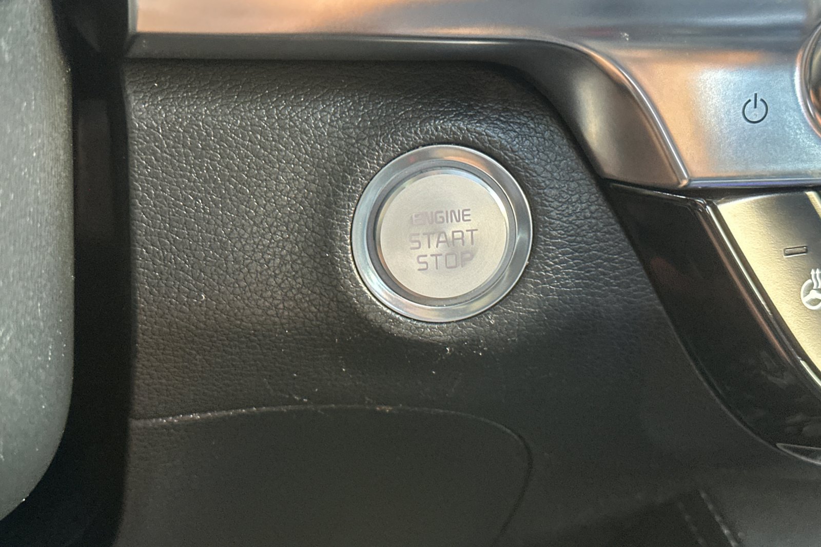 Used 2022 Kia Telluride EX w/ EX Premium Package AWD/4WD image 24
