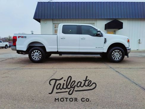 Used 2022 Ford F250 Lariat w/ Lariat Value Package AWD/4WD image 1