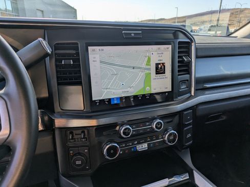 Certified 2025 Ford F250 Lariat AWD/4WD image 27