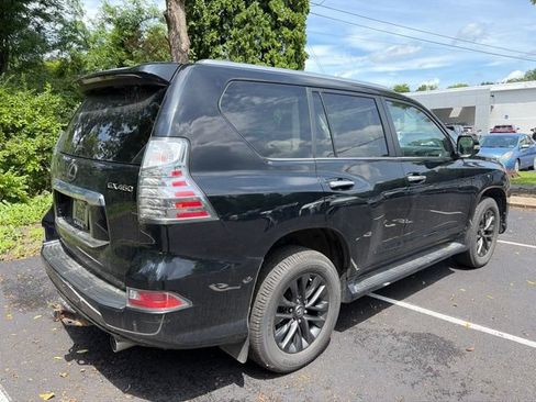 Used 2021 Lexus GX 460 Premium w/ Premium Package AWD/4WD image 3