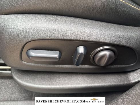 Used 2024 Chevrolet Equinox Premier image 12