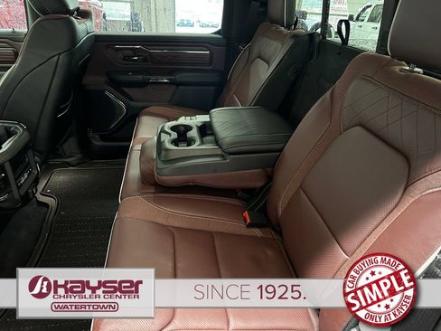 Used 2025 RAM 1500 Limited AWD/4WD image 15