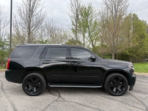 Used 2019 Chevrolet Tahoe Premier AWD/4WD image 2