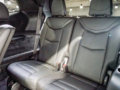 Used 2023 Cadillac XT6 Premium Luxury w/ Technology Package image 19