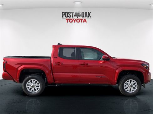 New 2026 Toyota Tacoma SR5 image 8
