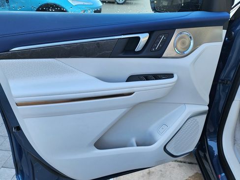 New 2026 Buick Enclave Avenir w/ Super Cruise Package image 13