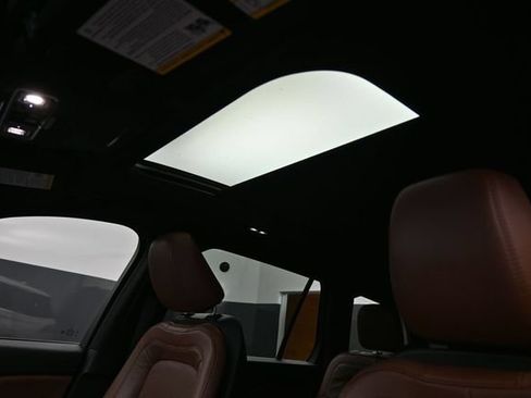 Used 2022 Lincoln Aviator Reserve w/ Elements Package Plus RWD image 28