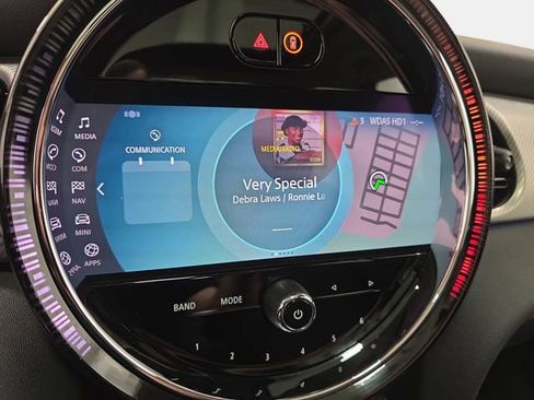 Certified 2024 MINI Cooper S image 17