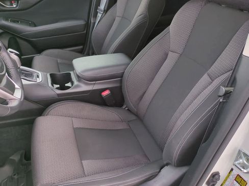 Used 2023 Subaru Outback Premium image 16