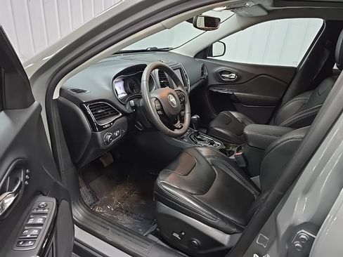 Used 2023 Jeep Cherokee Altitude Lux w/ Lux Elite Package AWD/4WD image 32