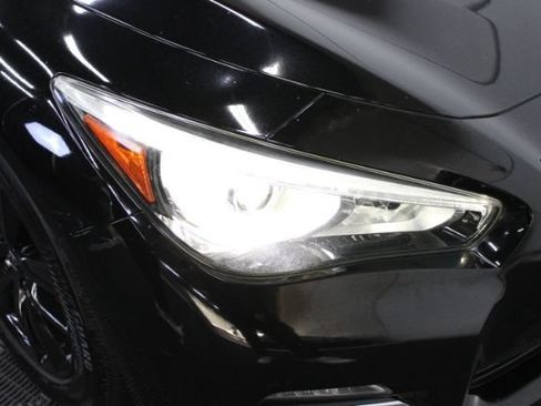 Used 2015 INFINITI Q50 w/ Moonroof Package RWD image 25