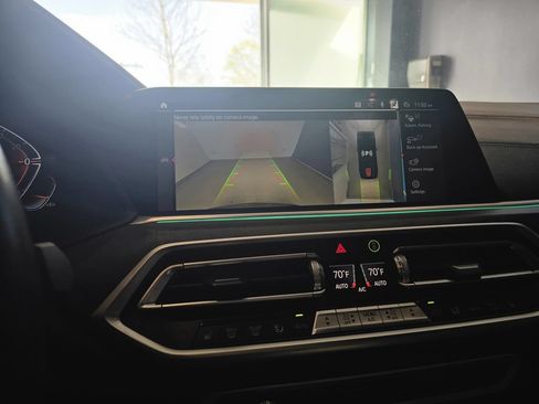 Used 2023 BMW X5 xDrive40i w/ Premium Package AWD/4WD image 20