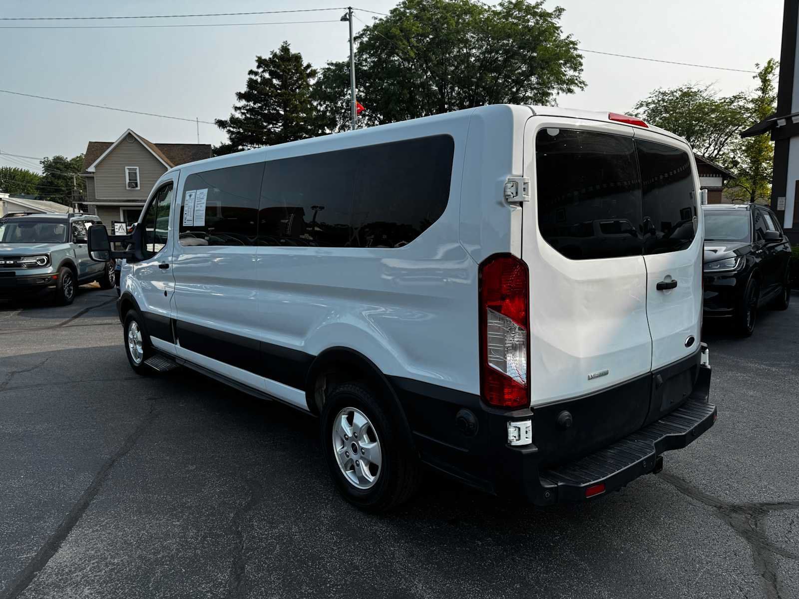 Used 2019 Ford Transit 350 XLT RWD image 9