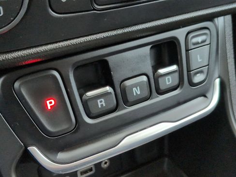 Used 2020 GMC Terrain Denali w/ Denali Premium Package image 28