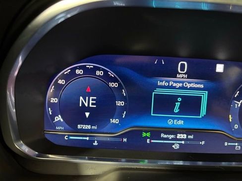 Used 2023 Chevrolet Suburban LT w/ LT Signature Plus Package image 14