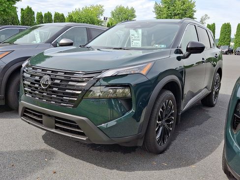 New 2026 Nissan Rogue SV AWD/4WD image 3