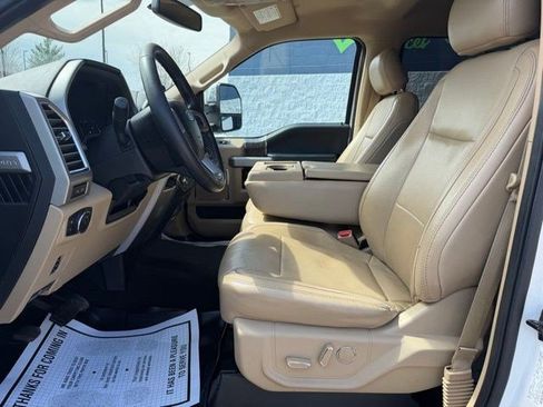Used 2017 Ford F250 Lariat w/ Chrome Package AWD/4WD image 14