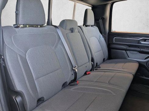 Used 2022 RAM 1500 Big Horn AWD/4WD image 19