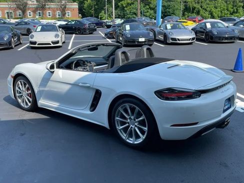 Used 2024 Porsche 718 Boxster S RWD image 8