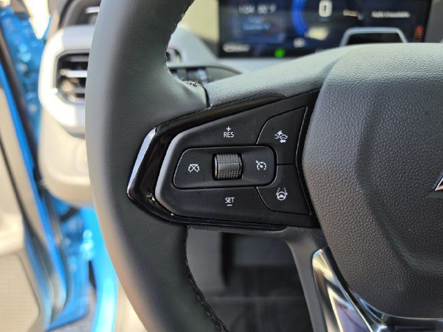 New 2027 Chevrolet Bolt RS w/ Super Cruise Package FWD image 32
