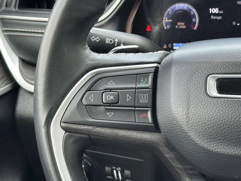 Used 2022 Jeep Grand Cherokee Limited RWD image 23