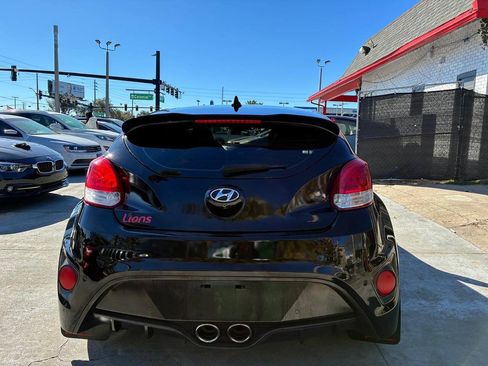Used 2017 Hyundai Veloster Turbo w/ Tech Package 02 FWD image 14