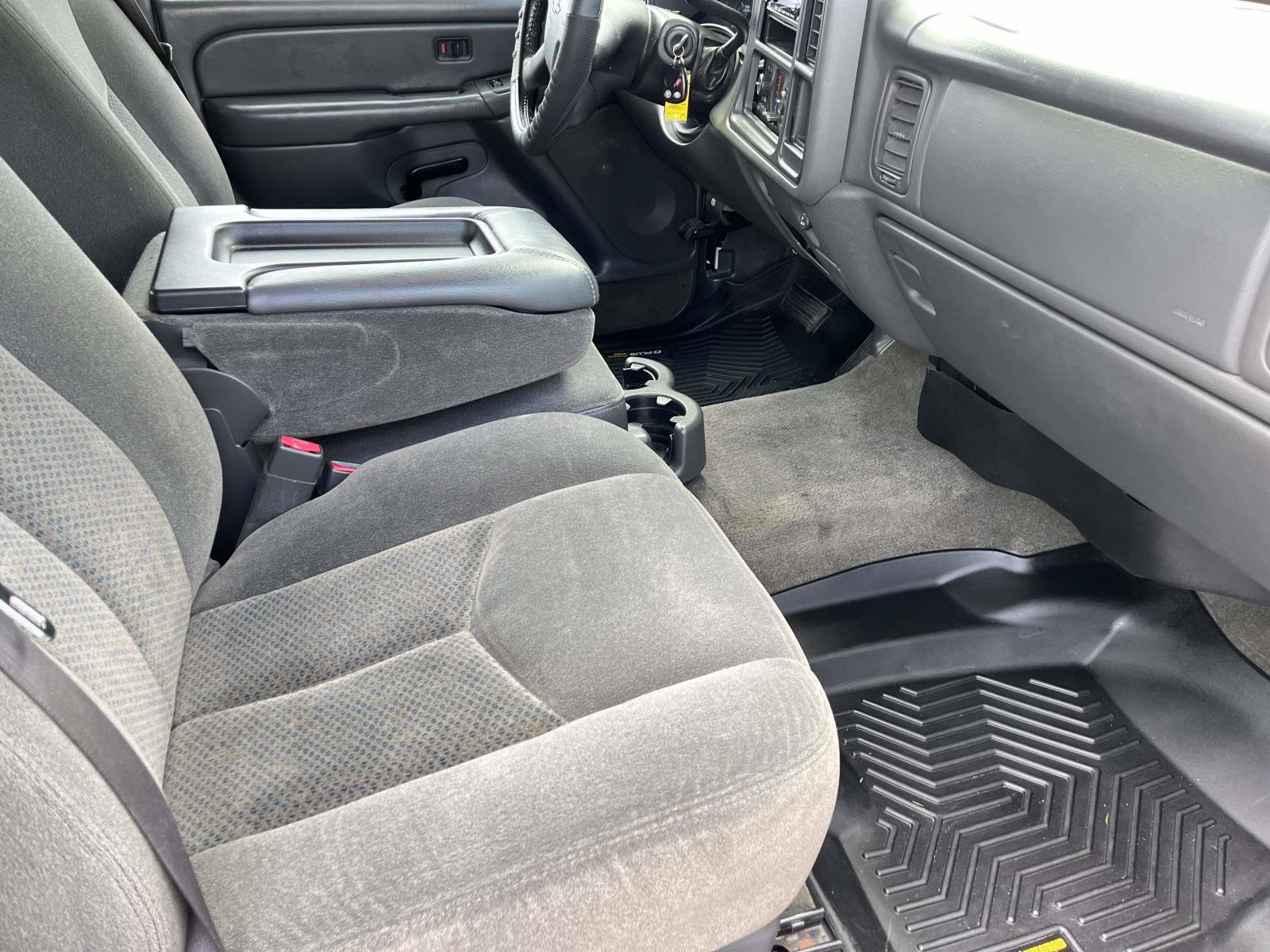 Used 2005 Chevrolet Silverado 1500 4x4 Extended Cab w/ Light Duty Power Package image 23