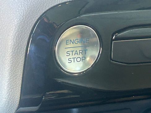 Used 2025 Ford Escape Platinum w/ Class II Trailer Tow Package image 41