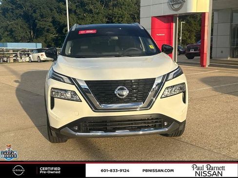 Certified 2021 Nissan Rogue Platinum FWD image 18