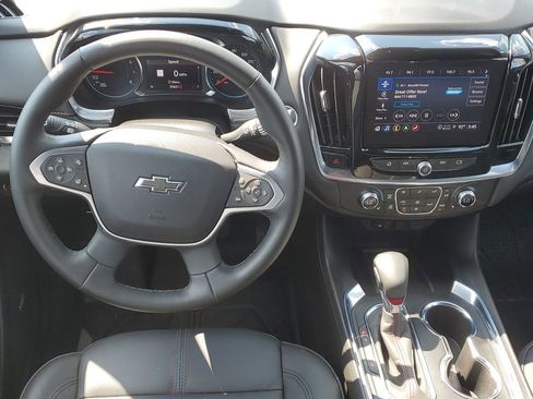 Used 2023 Chevrolet Traverse RS w/ LPO, Floor Liner Package image 26