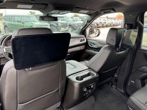 Used 2021 Chevrolet Suburban Z71 w/ Rear Media and Nav Package image 19