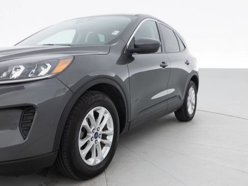 Used 2020 Ford Escape SE FWD image 12