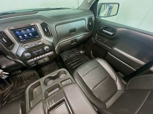 Used 2021 GMC Sierra 1500 4x4 Crew Cab w/ Sierra Value Package image 11