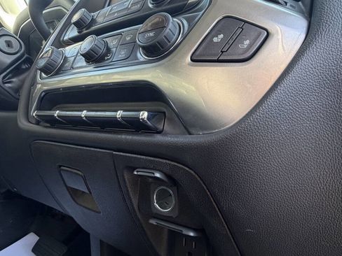 Used 2019 Chevrolet Silverado 2500 LT w/ Midnight Edition image 31