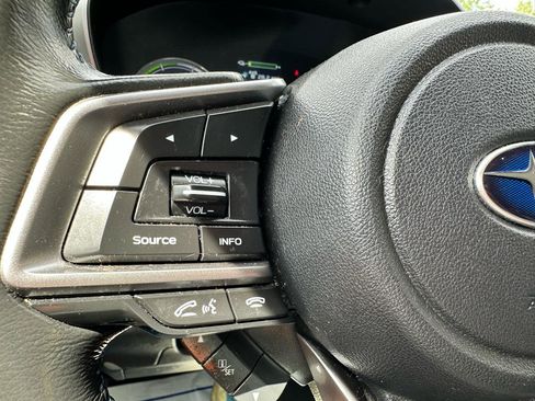 Used 2023 Subaru Crosstrek Hybrid AWD/4WD image 23
