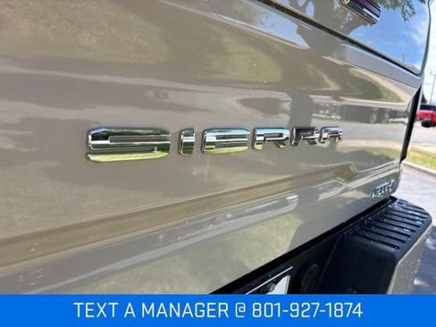 New 2026 GMC Sierra 2500 AT4 w/ AT4 Premium Plus Package AWD/4WD image 7