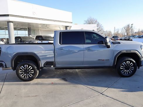 Used 2024 GMC Sierra 3500 AT4 w/ AT4 Premium Plus Package image 7