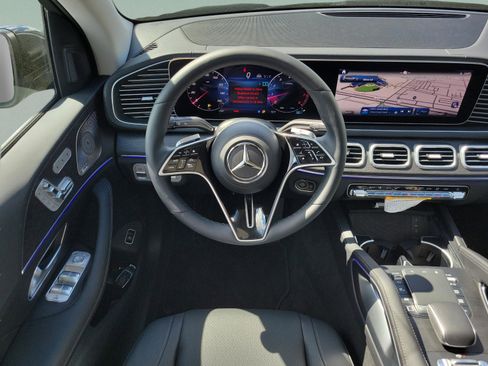 New 2026 Mercedes-Benz GLS 450 4MATIC image 20