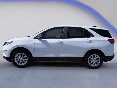 Used 2020 Chevrolet Equinox LS FWD image 11