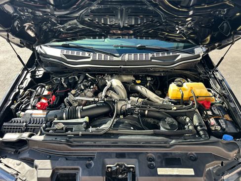 Used 2020 Ford F250 Lariat image 14