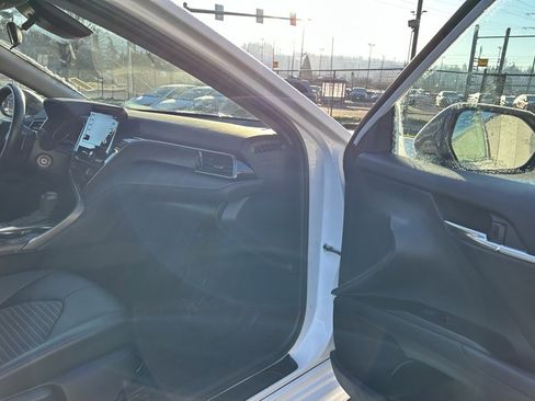 Certified 2023 Toyota Camry SE w/ Cold Weather Package image 15