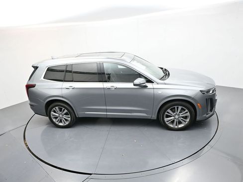 Used 2023 Cadillac XT6 Premium Luxury image 37