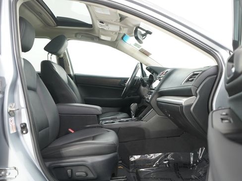 Used 2016 Subaru Outback 3.6R Limited AWD/4WD image 11