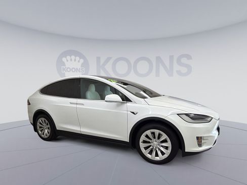 Used 2021 Tesla Model X Long Range AWD/4WD image 12